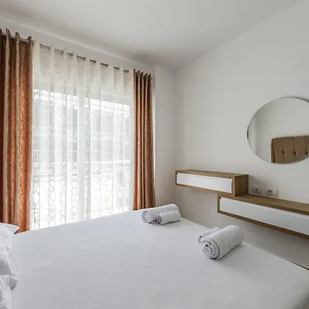 Apartment Blu Wave Golem (Tirana)