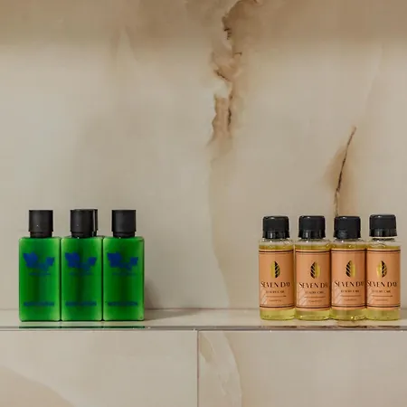 Blu Wave Golem (Tirana)